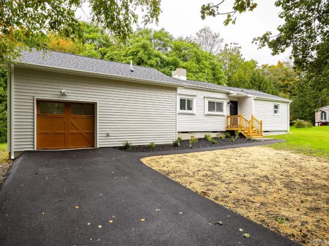 House for sale in Town of Hyde Park, Dutchess County
