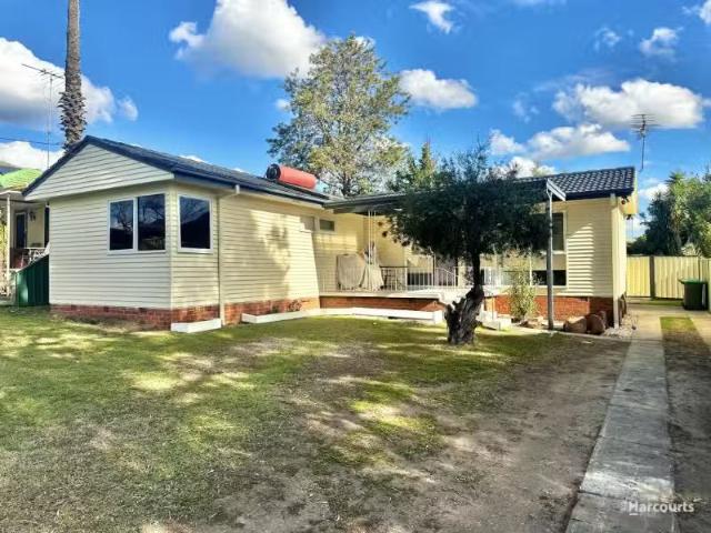 House for rent in Leumeah, Sydney