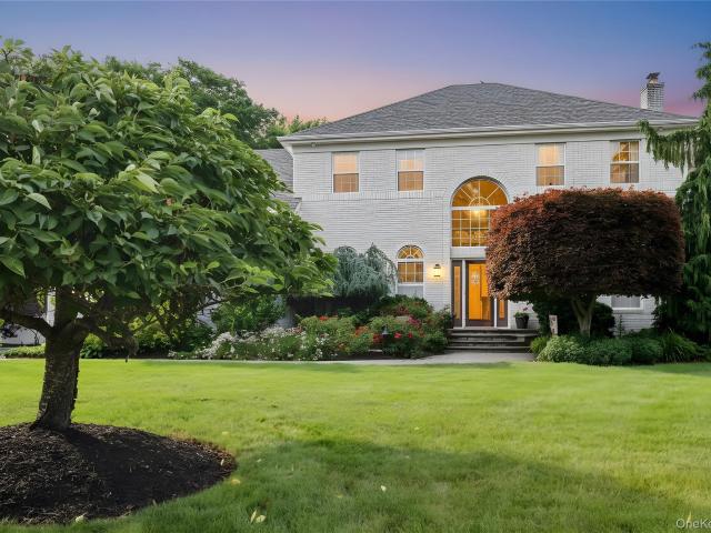 House for sale in Bohemia, New York
