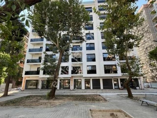 Mansuroğlu Mahallesi, Bayraklı içerisinde satılık mülk