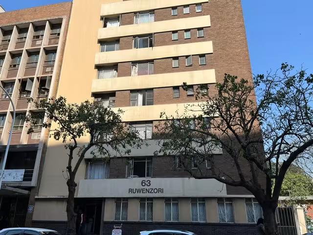Apartment for sale in Durban, eThekwini Metropolitan Municipality