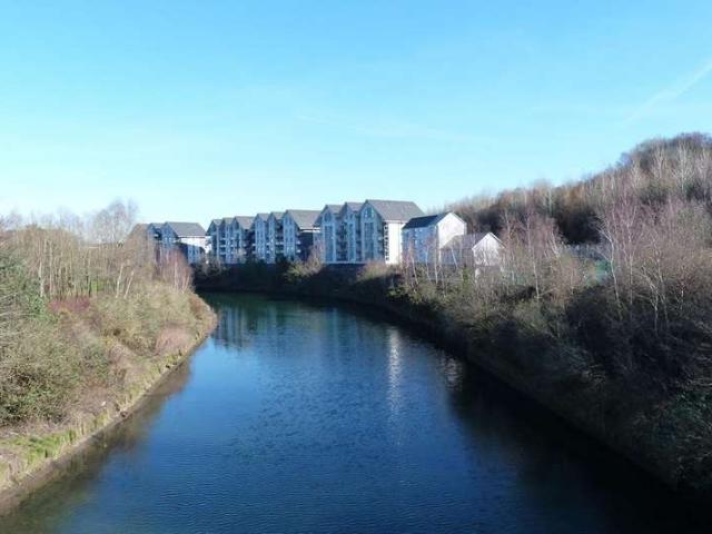 Apartment for rent in Nangreaves, Wales