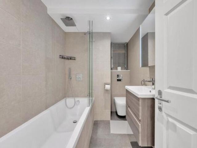 Apartment for sale in Cat Hill