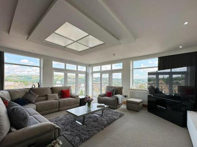 House for sale in Exley Head, Keighley