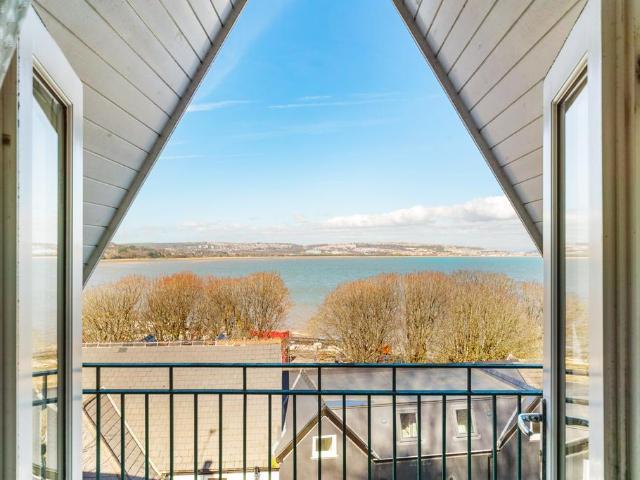 House for sale in Thistleboon, Mumbles ,the
