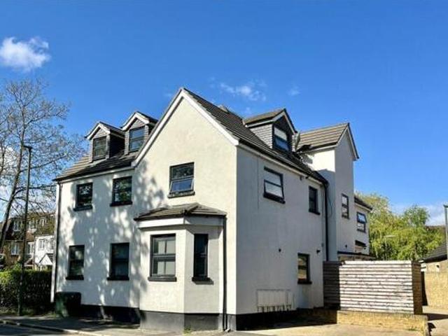 House for sale in Lower Halliford, Surrey