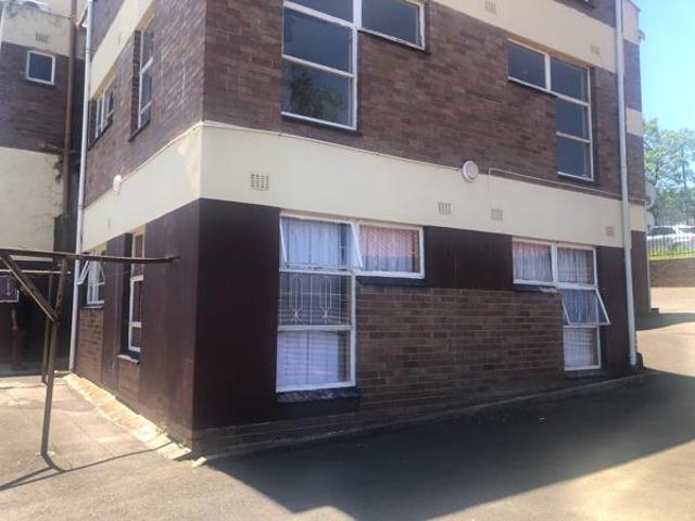 Flat for sale in Umgungundlovu, Kwazulu-natal