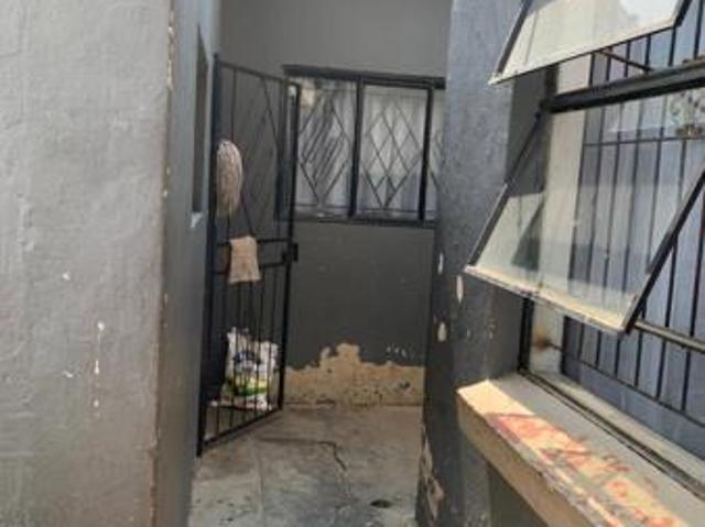 House for sale in Vosloorus, Gauteng