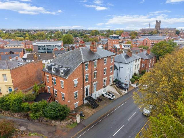 House for sale in Diglis, Worcester