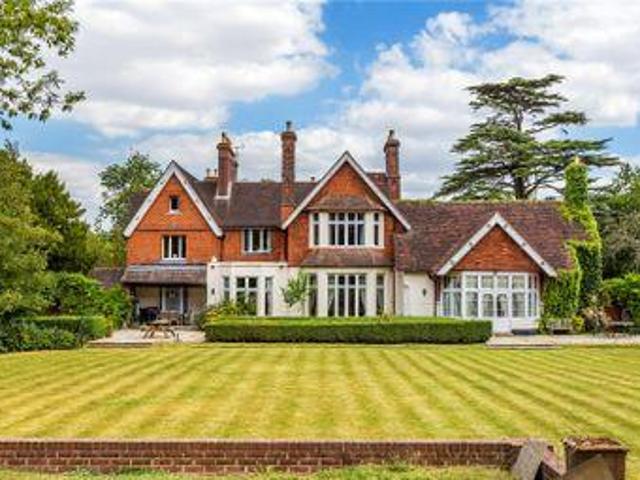 House for sale in Red Hill, Surrey