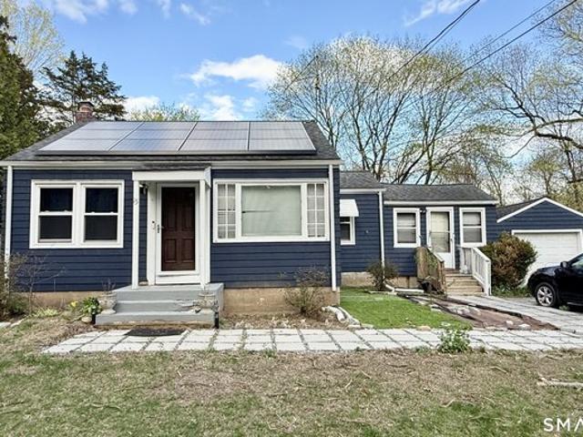 House for sale in Woodbridge, Connecticut