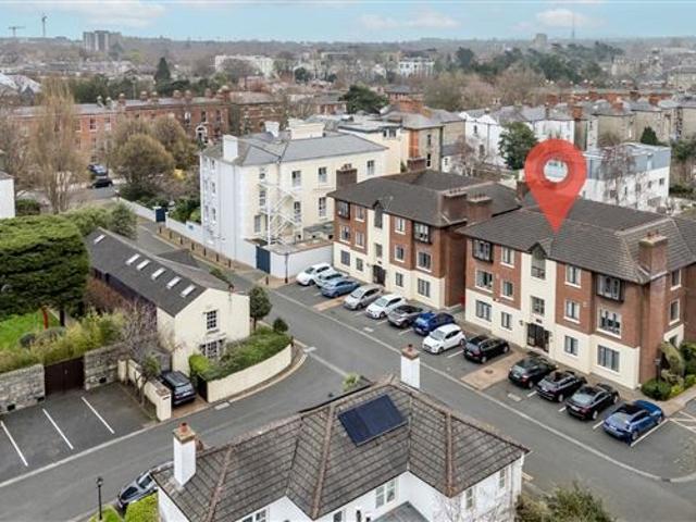 Apartment for sale in Bluebell, North Tipperary