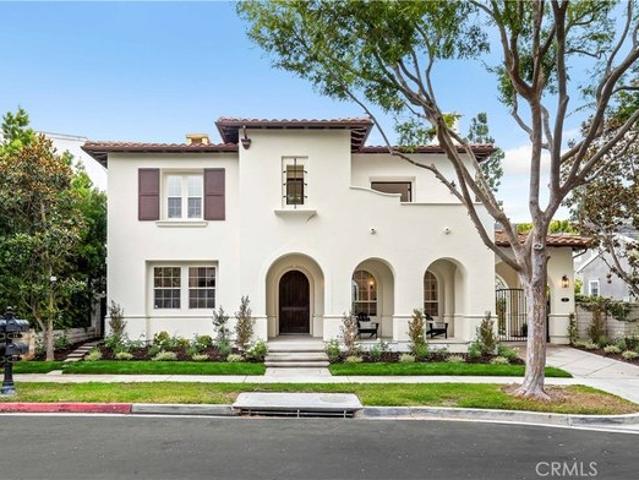 House for sale in Corona Del Mar, California