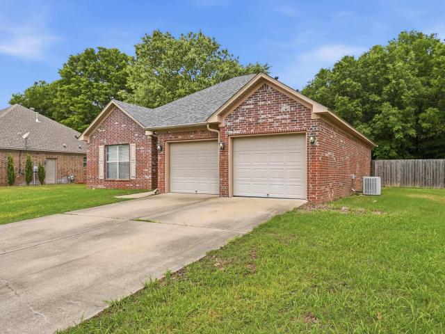 House for sale in Ark