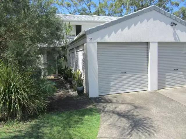 Condo for rent in Fernbrook, Queensland