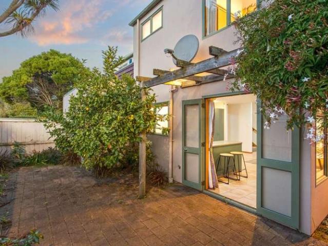 Townhouse for sale in Riccarton, Canterbury