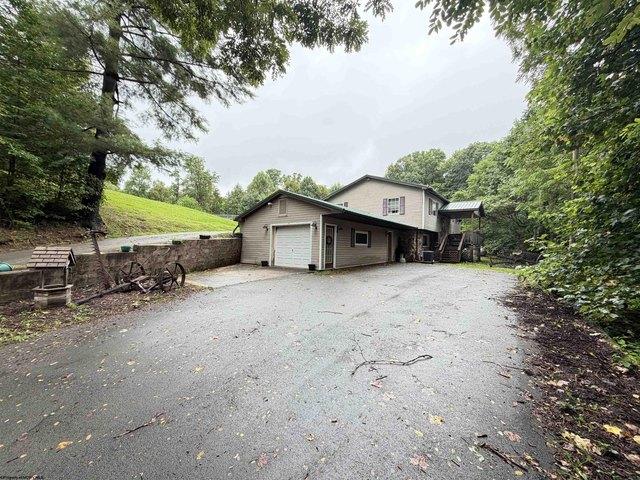 House for sale in Elkins, West Virginia