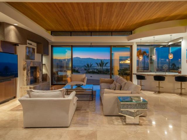 House for sale in Rancho Mirage