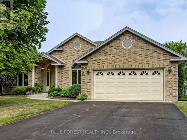 House for sale in Thames Centre, Ontario