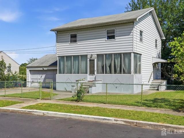 House for sale in Edison, New Jersey