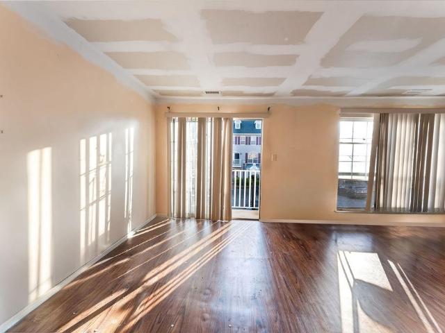 Condo for sale in Hudson, New Jersey