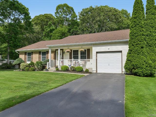 House for sale in Centereach, New York