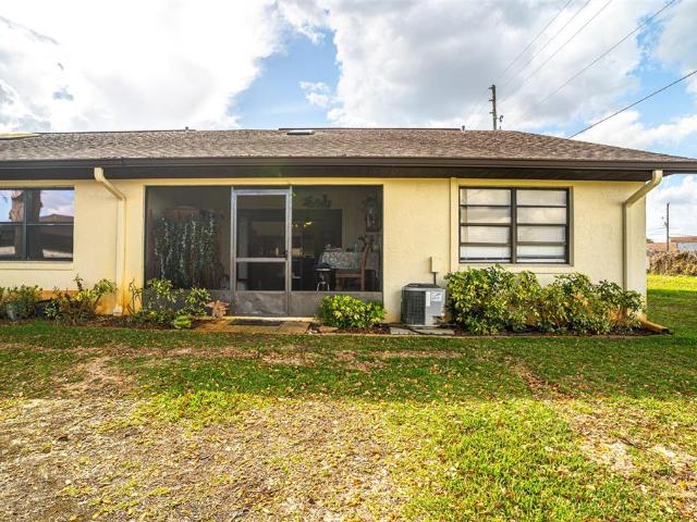 Condo for sale in Lake Placid, Florida