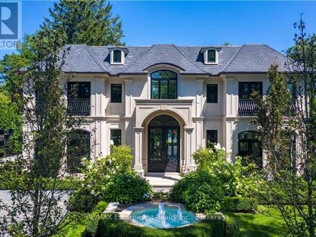 House for sale in Oakville, Ontario