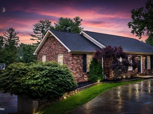 House for sale in Shelbyville, Kentucky