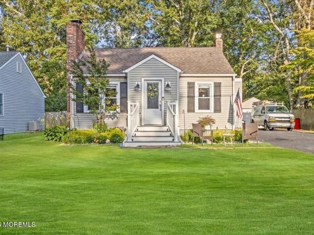 House for sale in Waretown, New Jersey