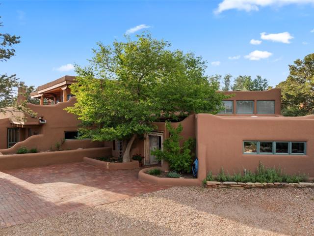 House for sale in Santa Fe, New Mexico