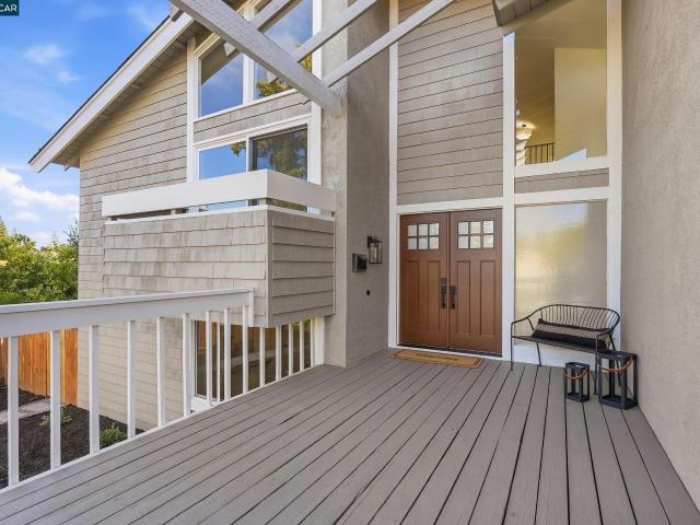 House for sale in Valley High, Pleasant Hill