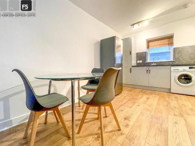 Apartment for rent in Belfast, Linen Quarter