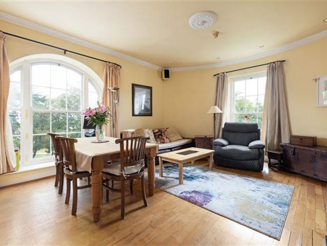 Apartment for sale in Dun Laoghaire, North Tipperary