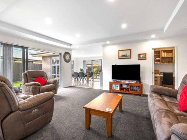 House for sale in Woodend, Waimakariri District