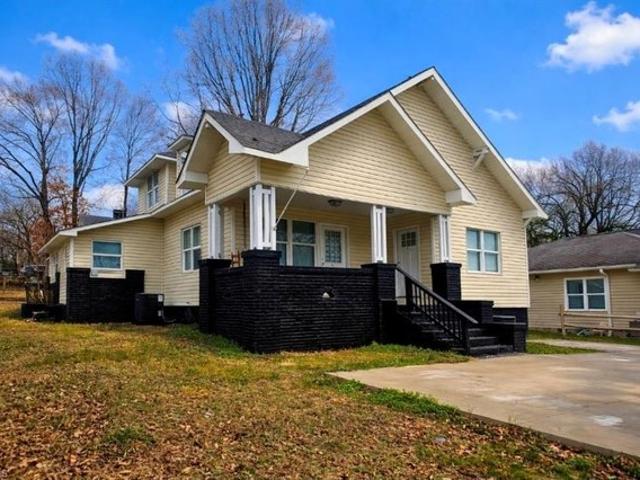 House for sale in Thomasville, Davidson County