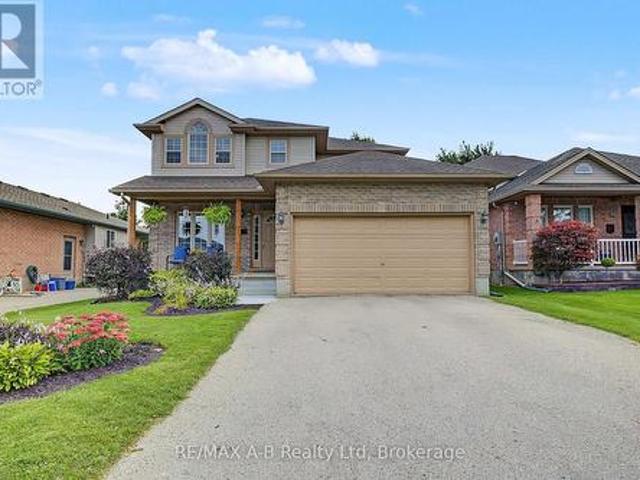 House for sale in St. Thomas, Ontario