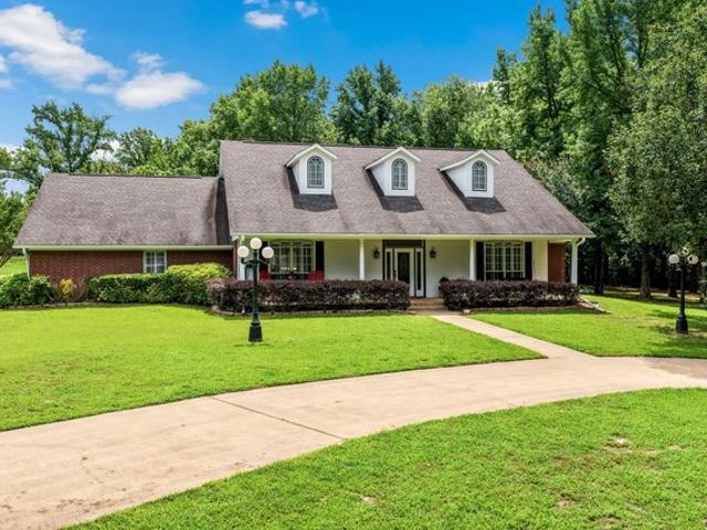 House for sale in Titus, Texas