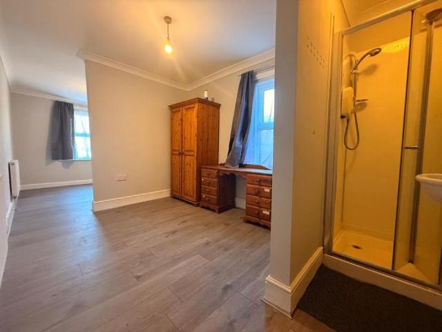 House for rent in Eastleigh, Helford