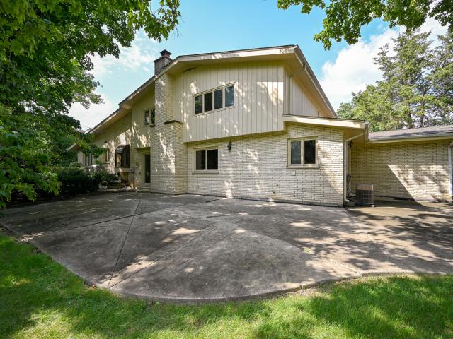House for sale in Oak Brook, Illinois