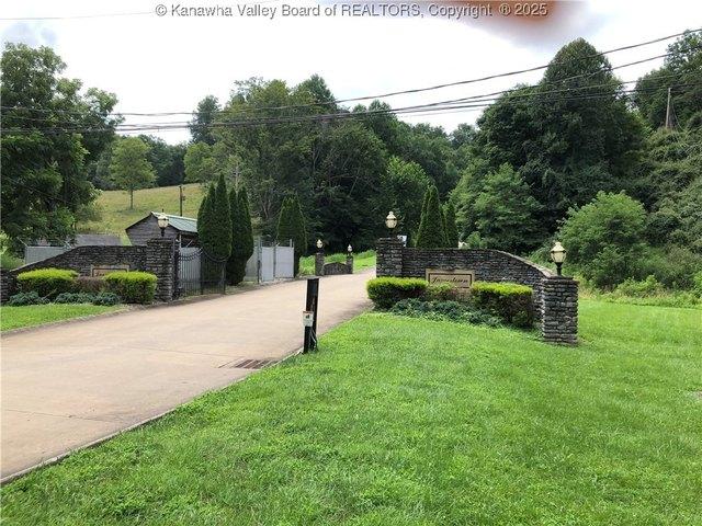 Land for sale in Hurricane, Putnam County
