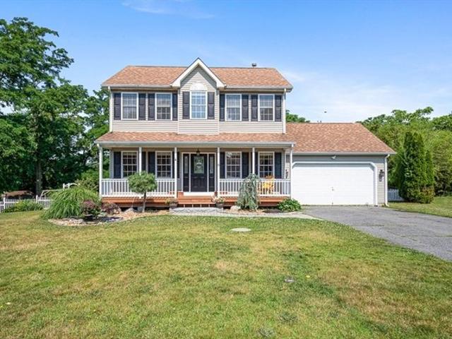 House for sale in Bristol, Massachusetts
