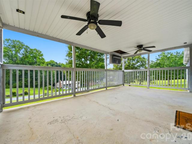 House for sale in Granite Falls, North Carolina