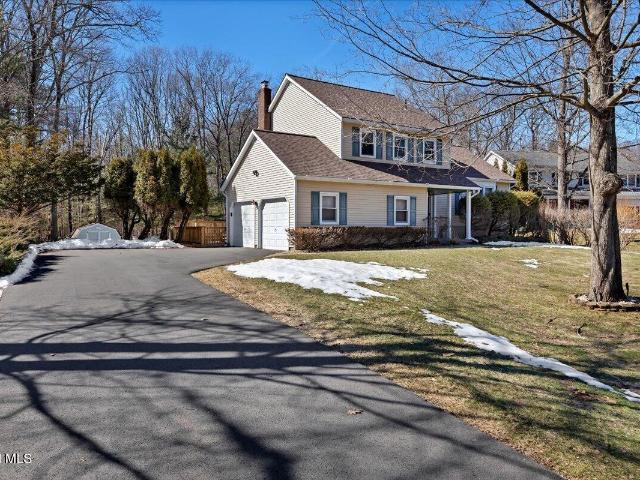 House for sale in Saratoga, New York