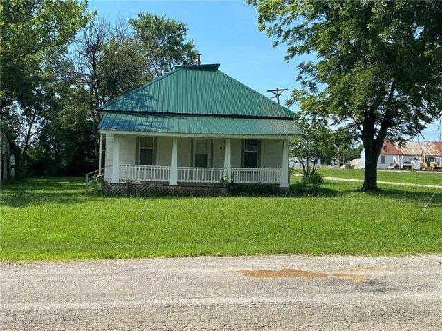 House for sale in Bates, Missouri