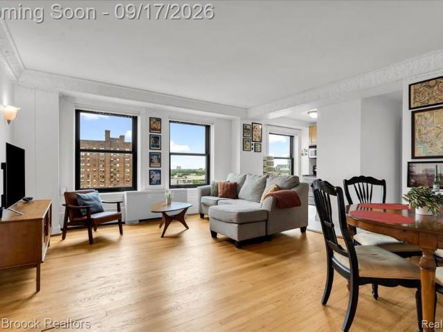 Condo for sale in Detroit, Michigan