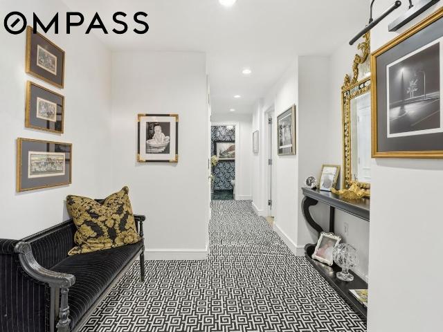 Condo for sale in Arverne, New York