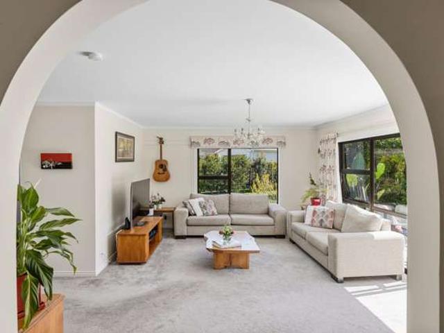 House for sale in Ōrewa, Hibiscus and Bays