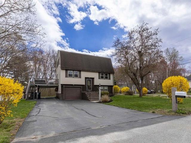 House for sale in New Hampshire
