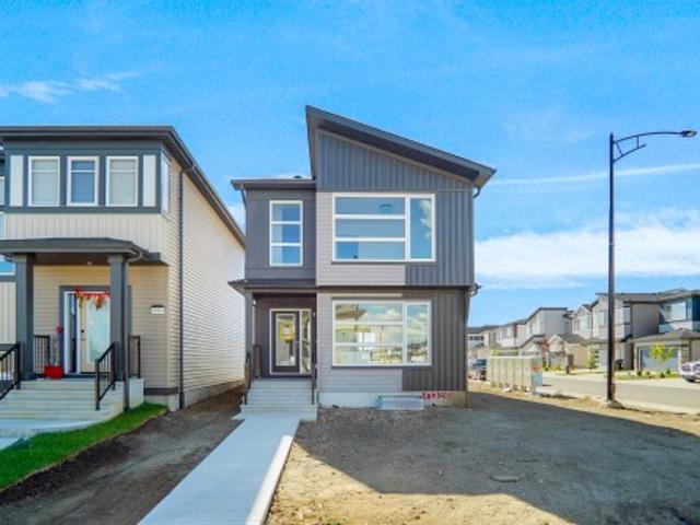 House for sale in Spruce Grove, Alberta